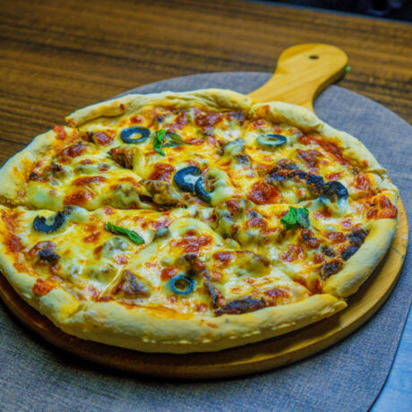 Supreme Beef Pizza