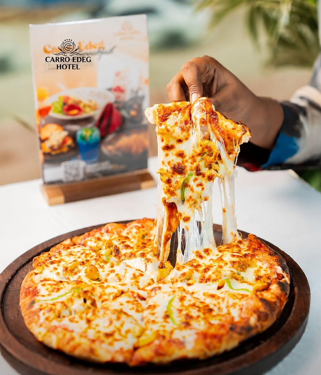 Carro-Edeg House pizza
